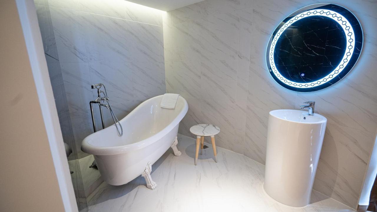 Pannarai Hotel Bangkok Kültér fotó